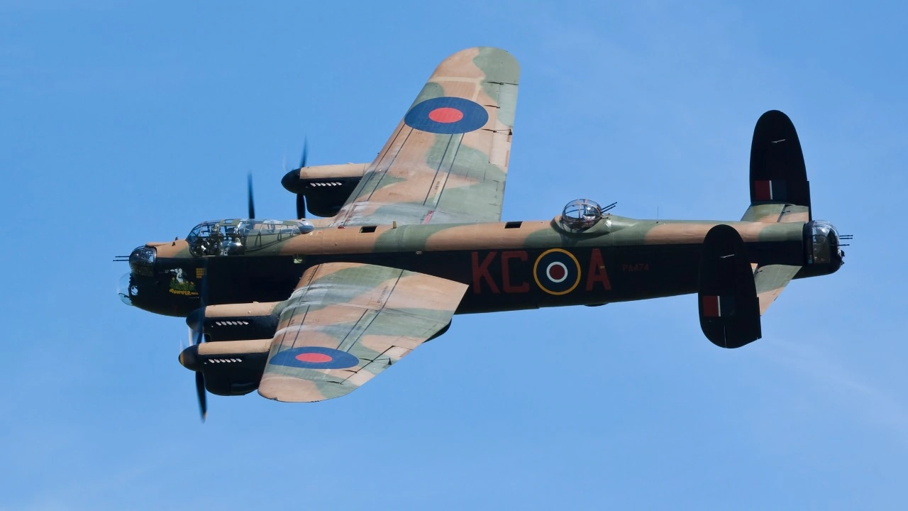 avro lancaster